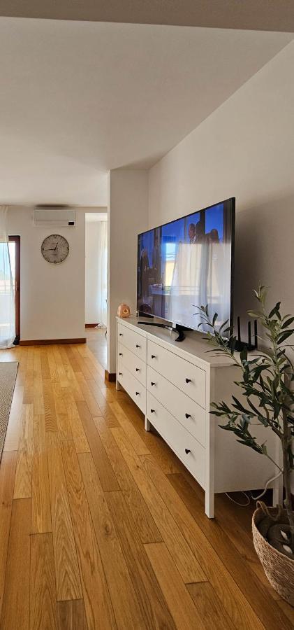 Apartment Bluemare B3 With Shared Pool Liznjan Bagian luar foto